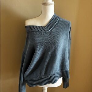 American Eagle Chunky V- Neck Women's Off-Shoulder Blue Sweater size Small